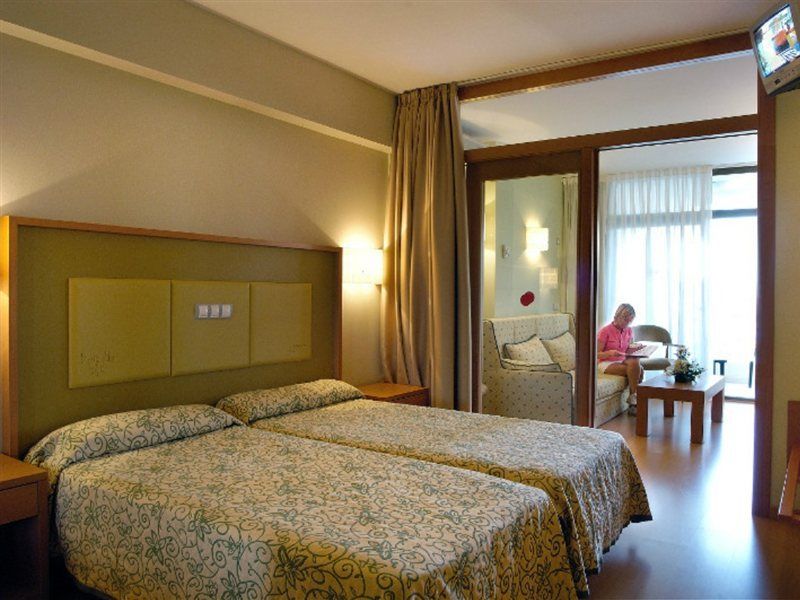 Evenia Olympic Suites Λορέτ Ντε Μαρ Εξωτερικό φωτογραφία
